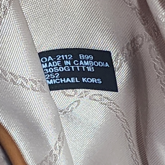 Michael Kors Quinn Med Signature Tote Bag Brown Acorn Excellent Condition - Picture 12 of 12